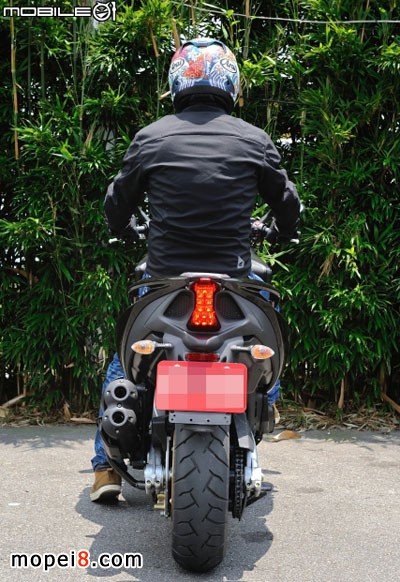Śٿ_(d)Aprilia SRV850Ħ܇(ch)