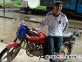 摩托車特技自學成才 南寧仔網(wǎng)絡(luò)牛人