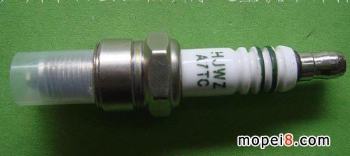 供應摩托火花塞A7TC