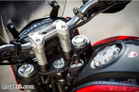 杜卡迪摩托車Hyperstrada摩托車Hypermotard